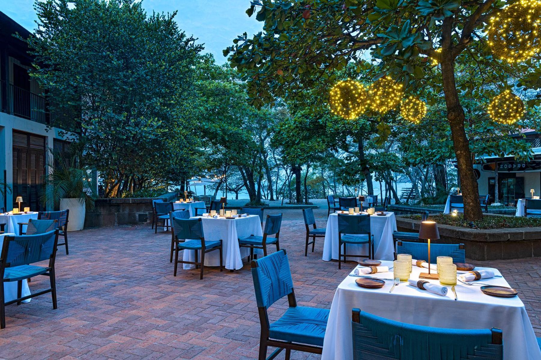 Santarena Hotel At Las Catalinas 외부 사진