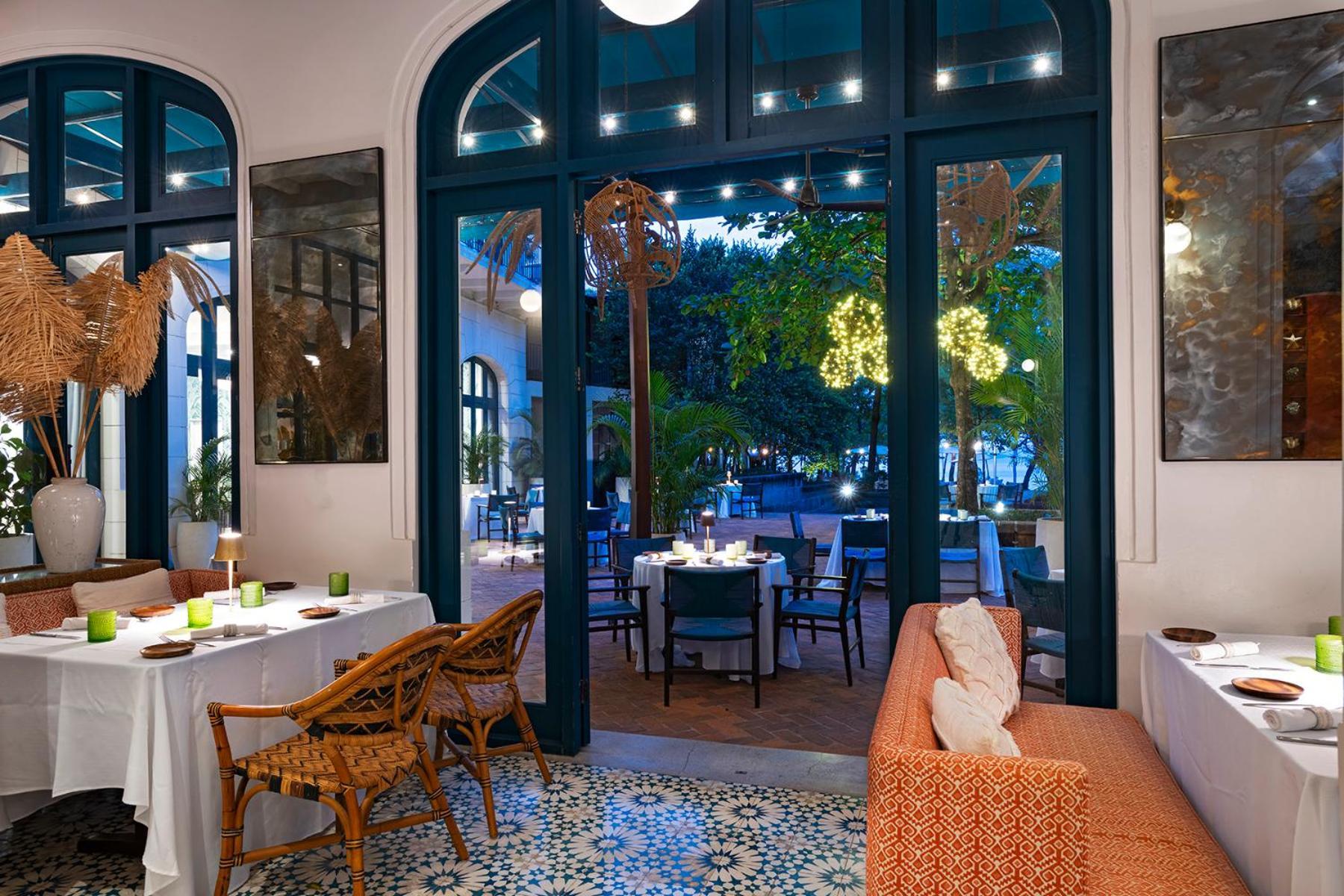Santarena Hotel At Las Catalinas 외부 사진
