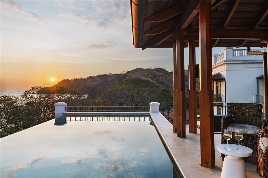 Santarena Hotel At Las Catalinas 시설 사진